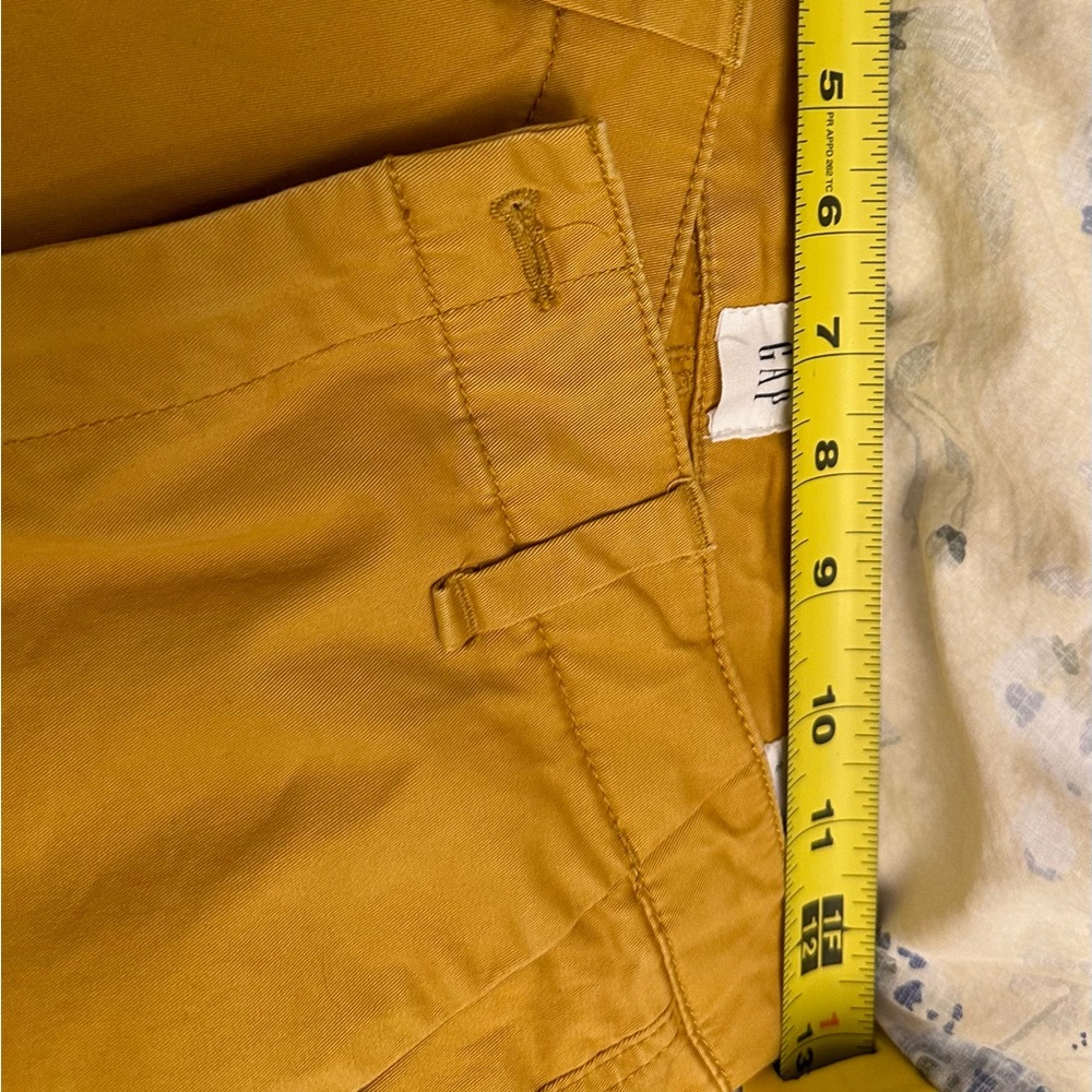 Gap girlfriend chino in good condition - Picture 4 of 4